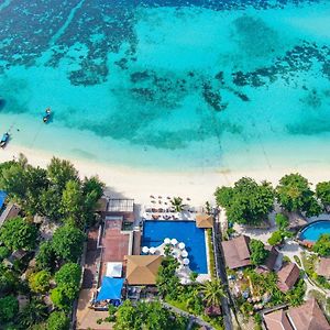 Akira Lipe Resort